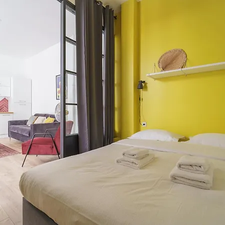 Parisuites Central Canal Saint Martin Chic & Design & Cosy-3
